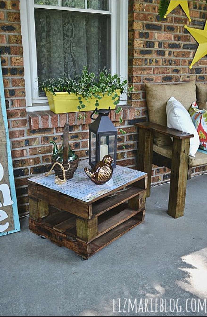 pallet wood porch table