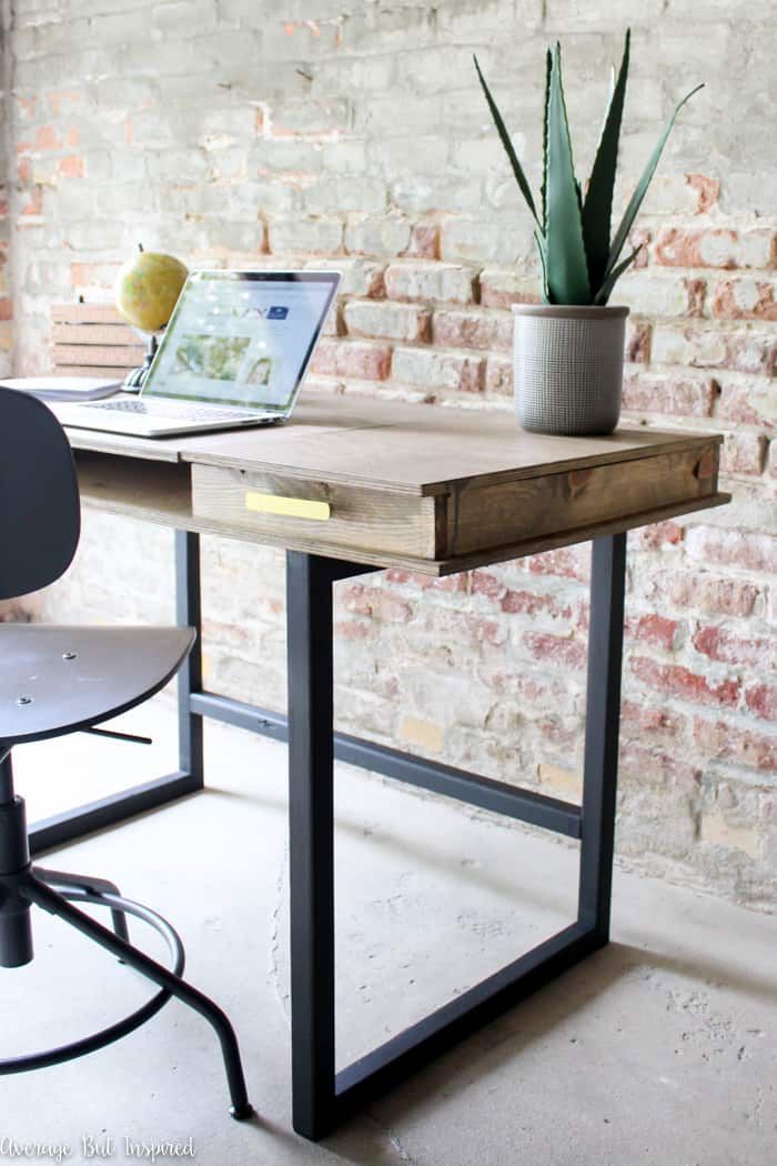 A DIY modern desk