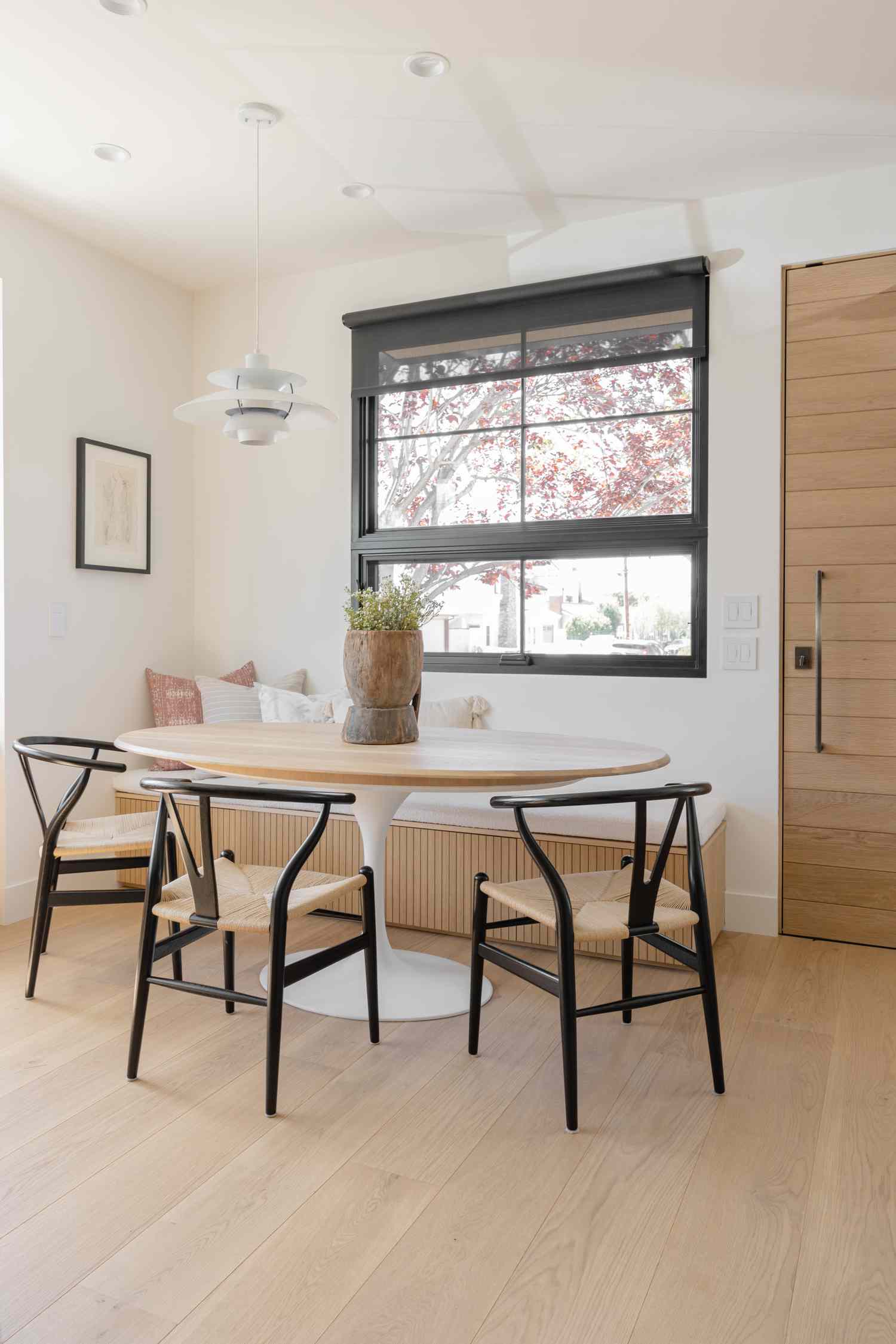 midcentury modern dining area