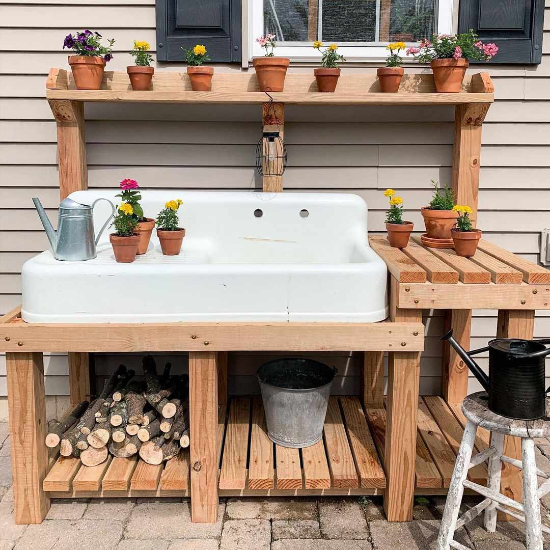 wood potting bench