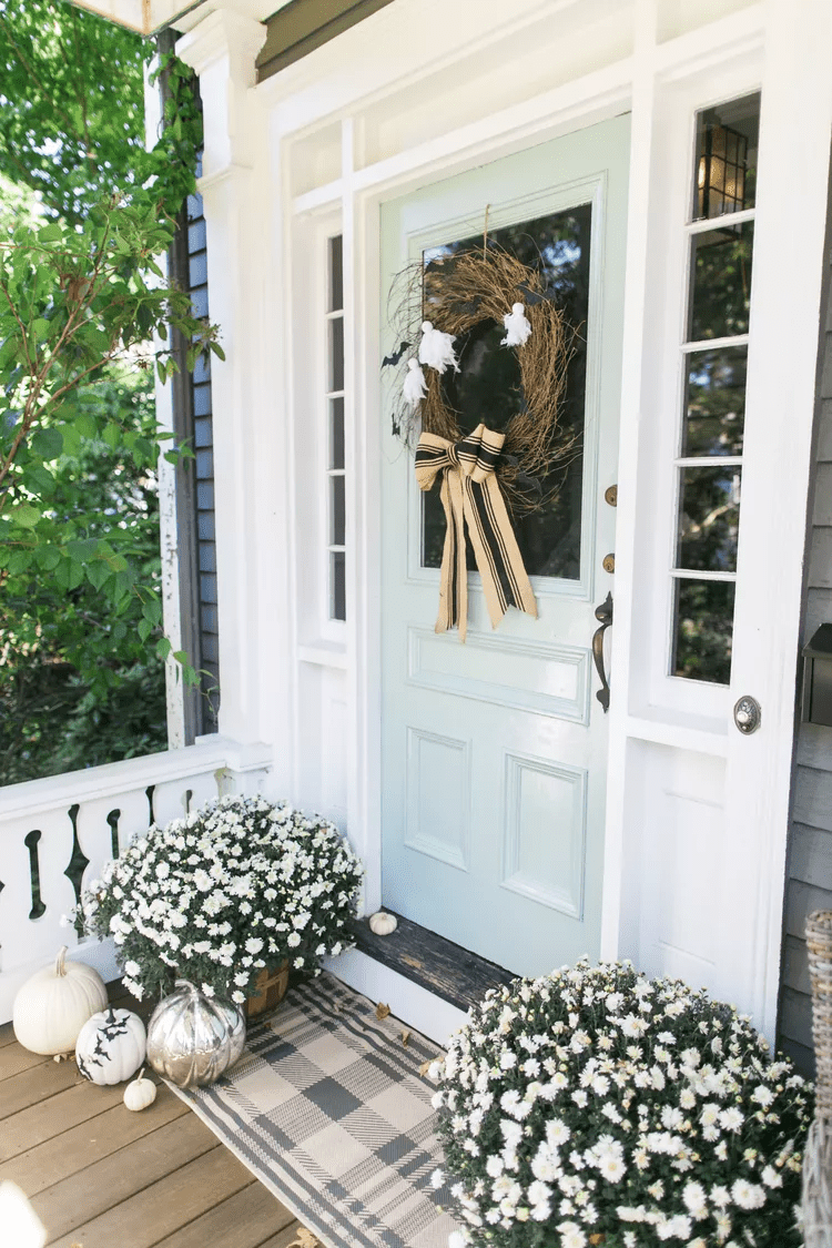 fall door decorating ideas mums