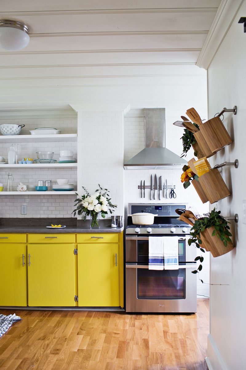 armários de cozinha amarelo ácido