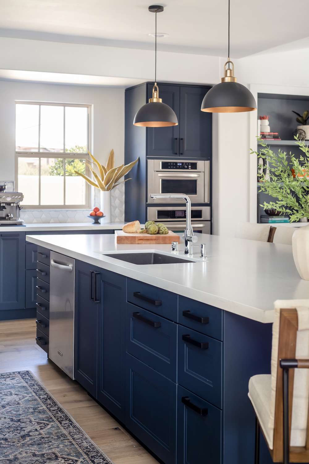 navy blue kitchen cabinets