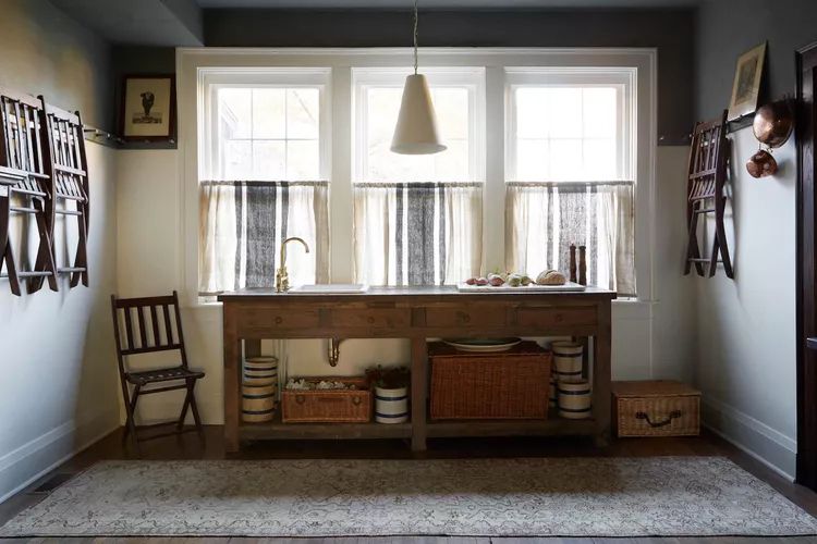 cortinas rústicas para la ventana del fregadero de la cocina