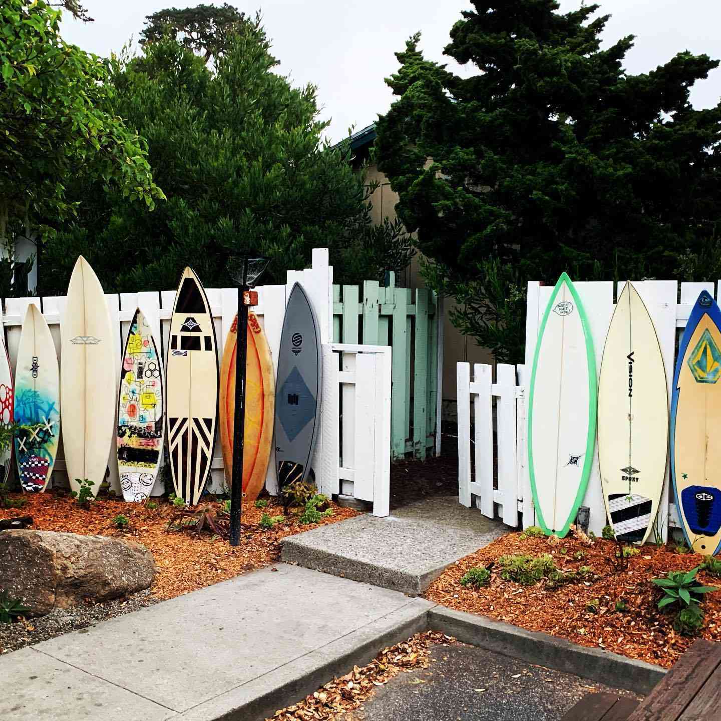 Surfboard fence