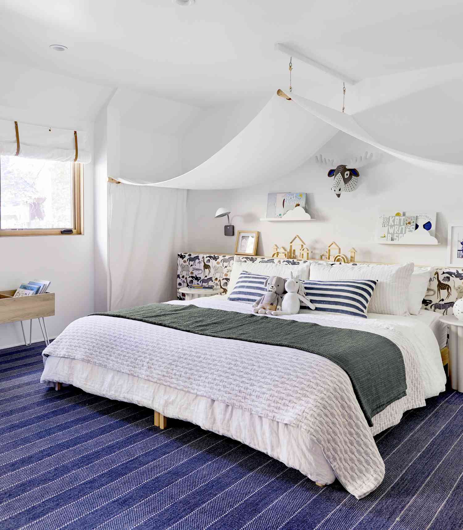 apartment bedroom ideas canopy