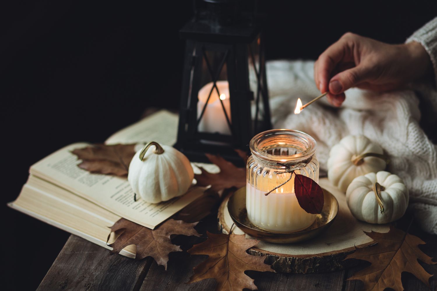 fall scented candle
