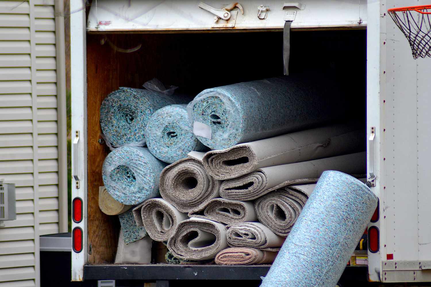 how to dispose of carpet donate it