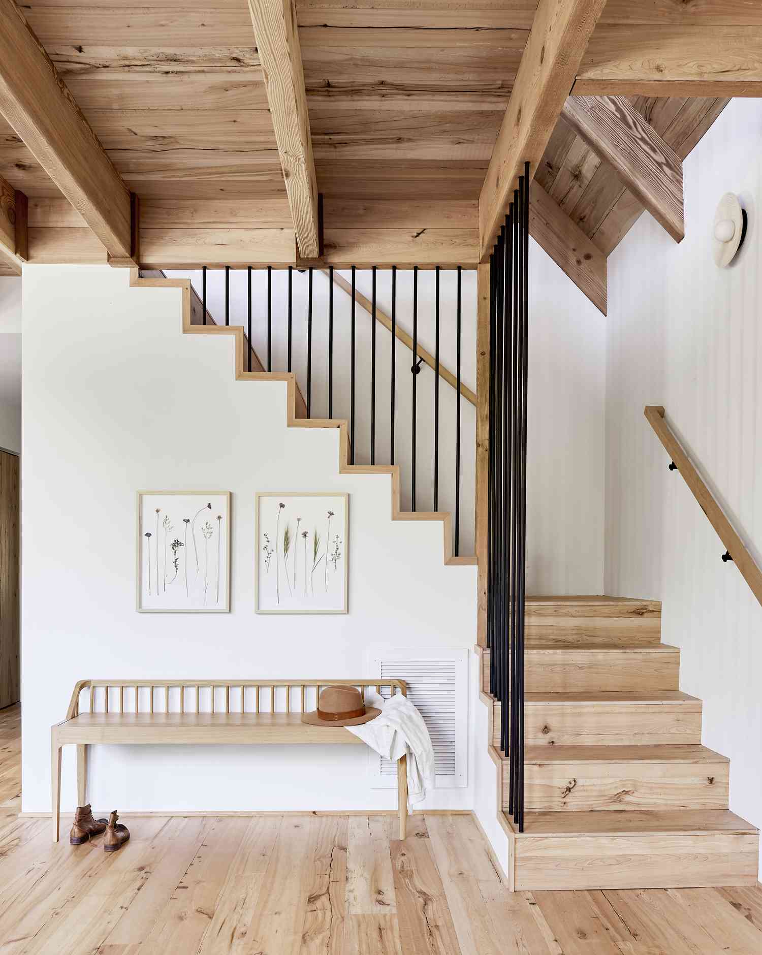ideias de escadas de madeira todas em madeira