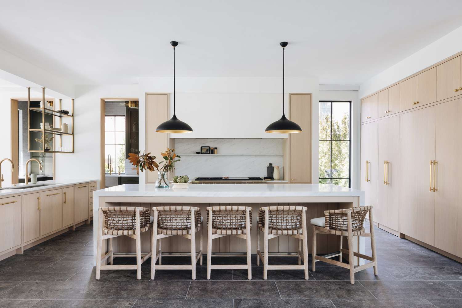 minimal farmhouse kitchen island