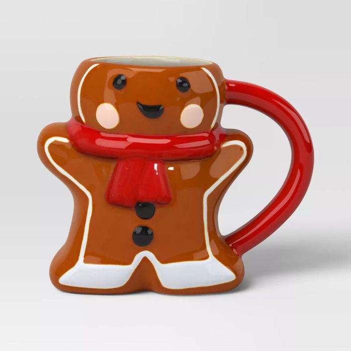Gingerbread holiday mug.