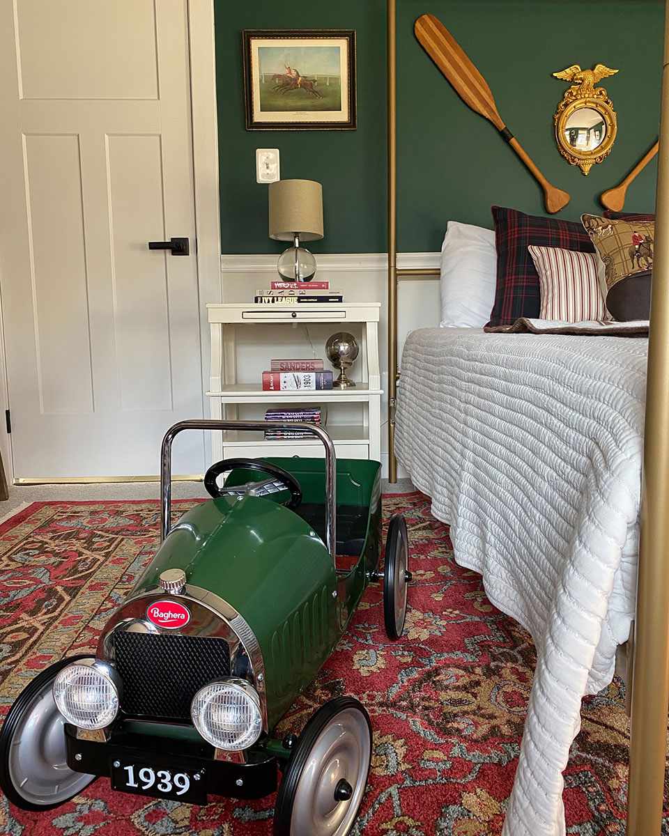 preppy dark green boys bedroom