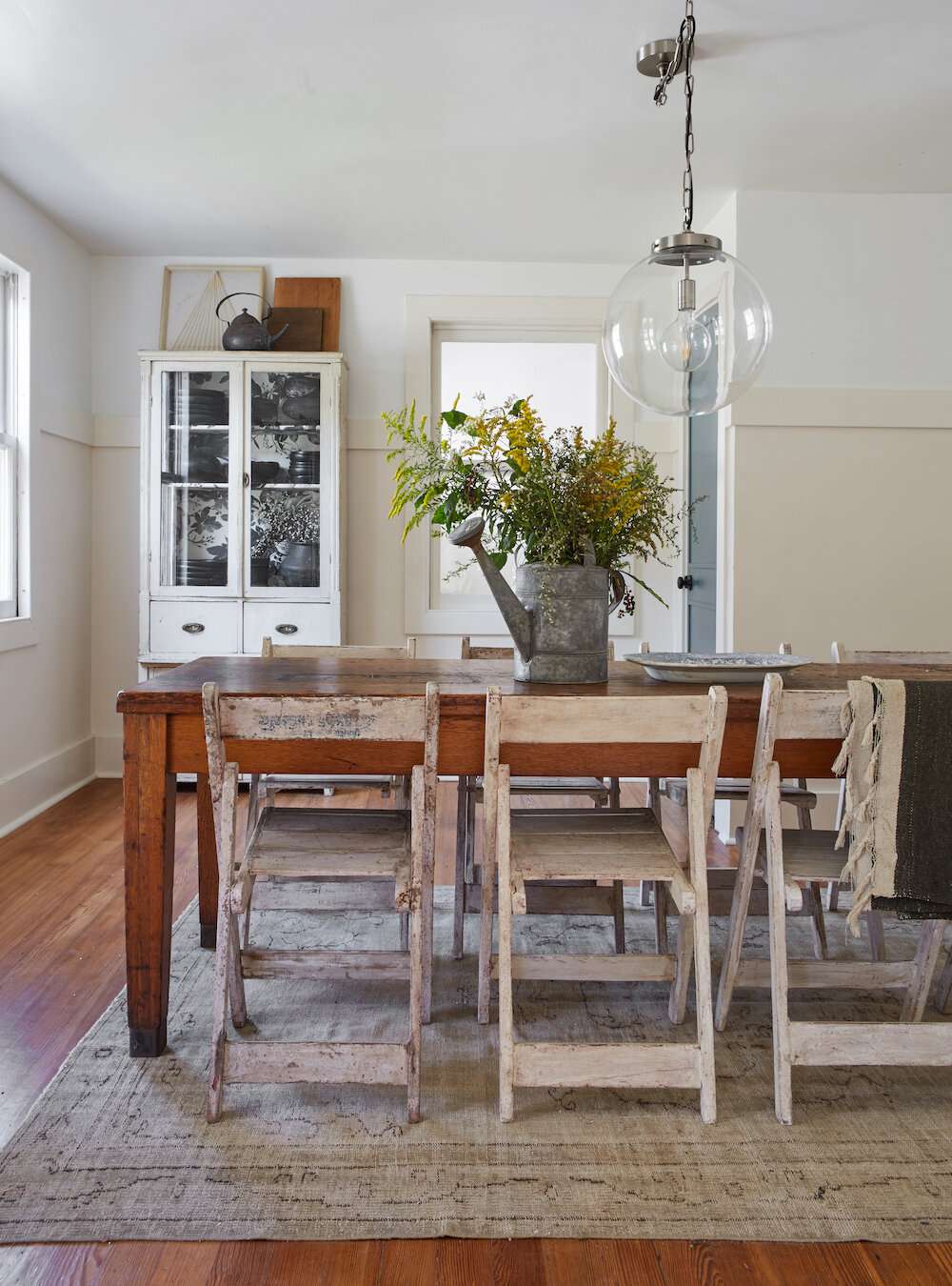 modern farmhouse dining room with vintage decor