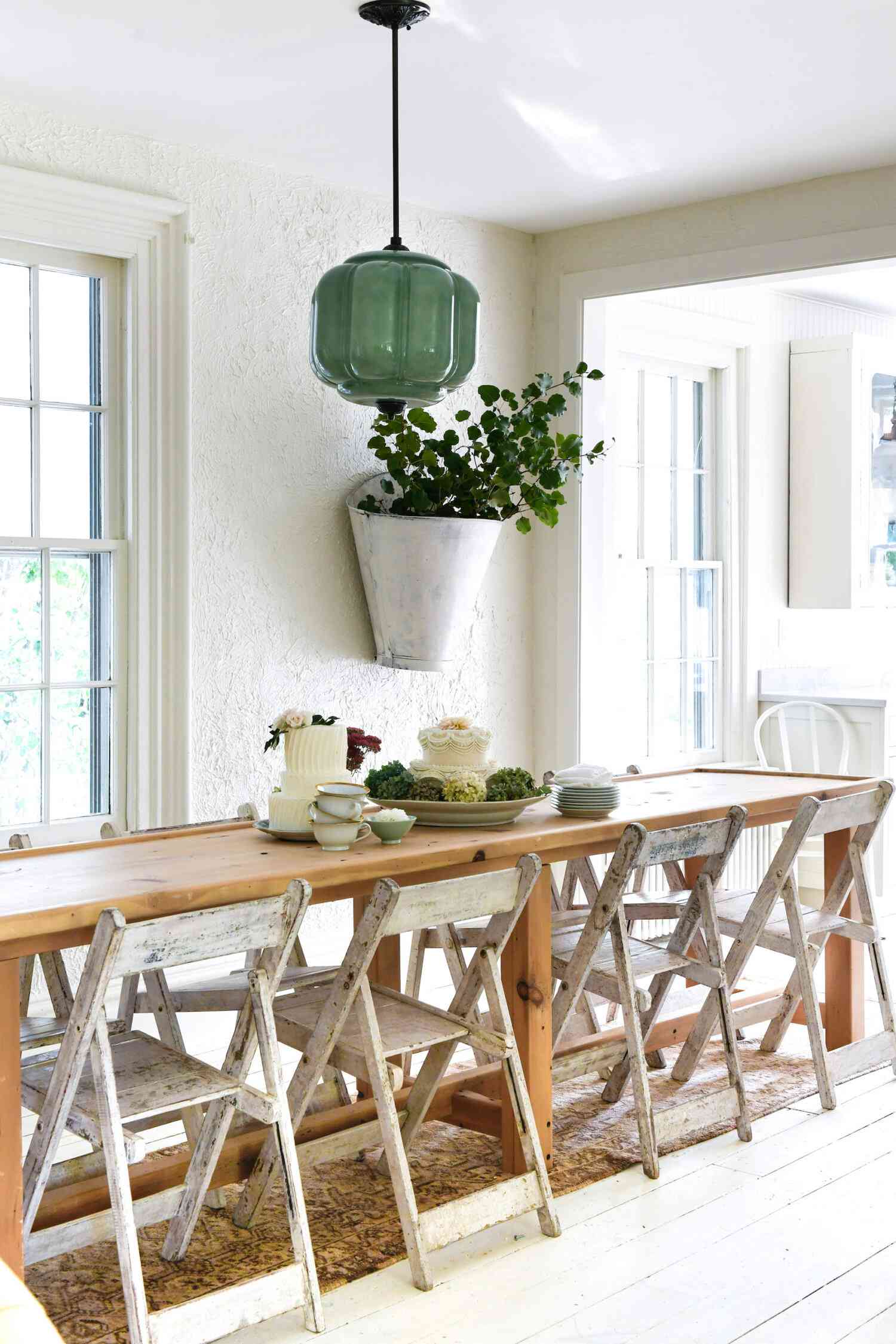 modern farmhouse dining room wall decor