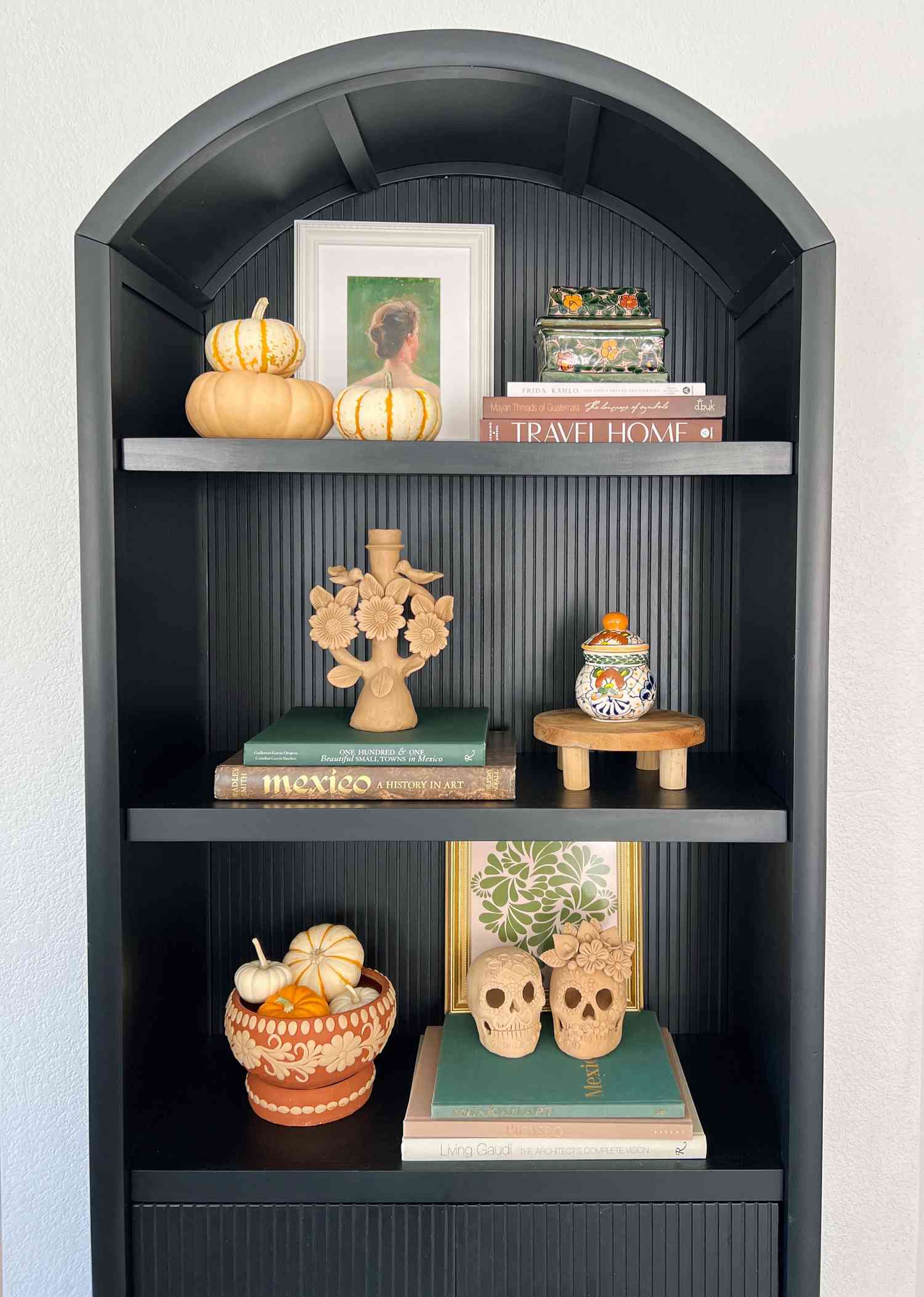 Lidia Salazar Shelf