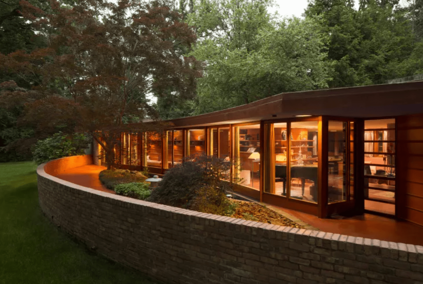 curved midcentury home