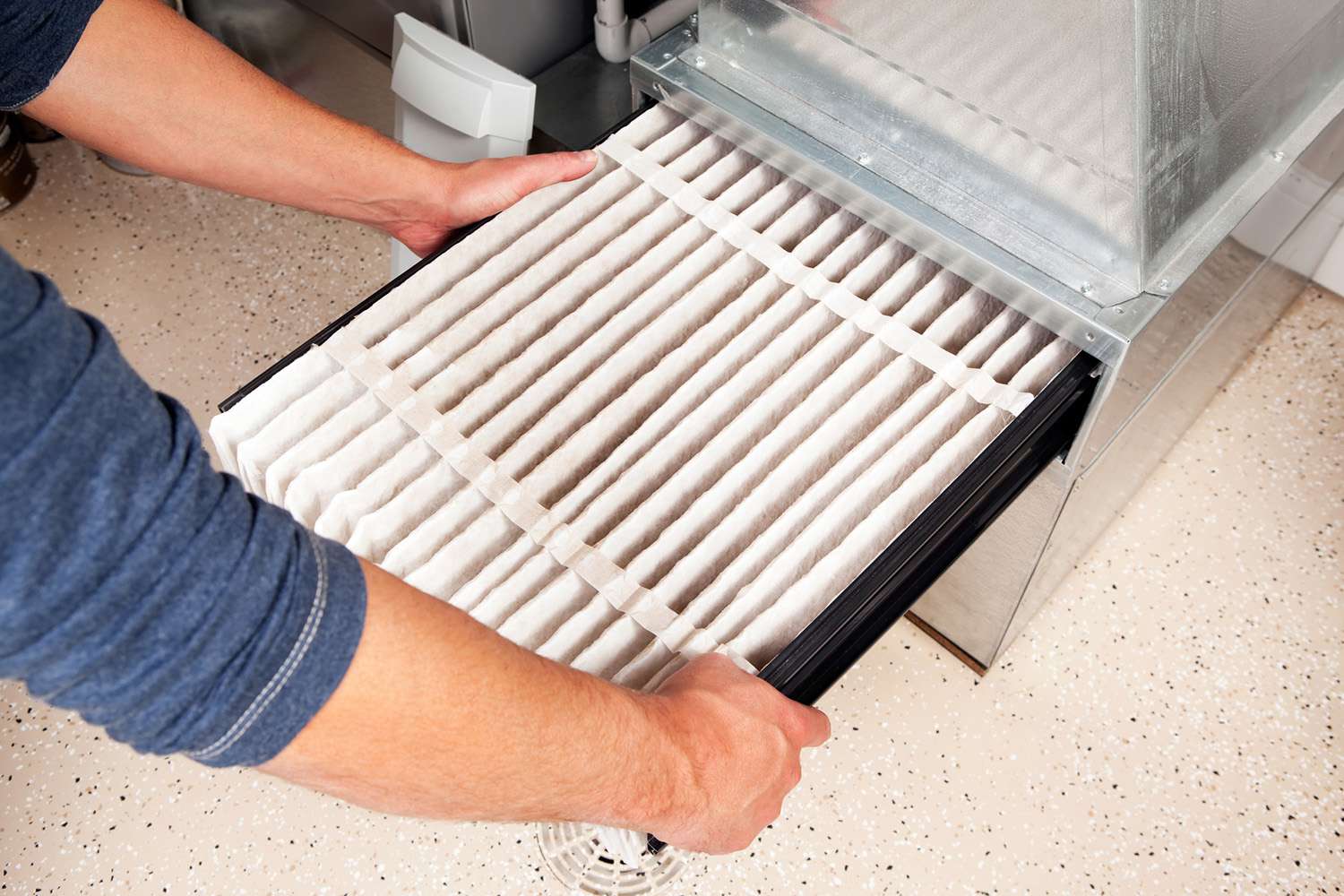 removing a furnace filter