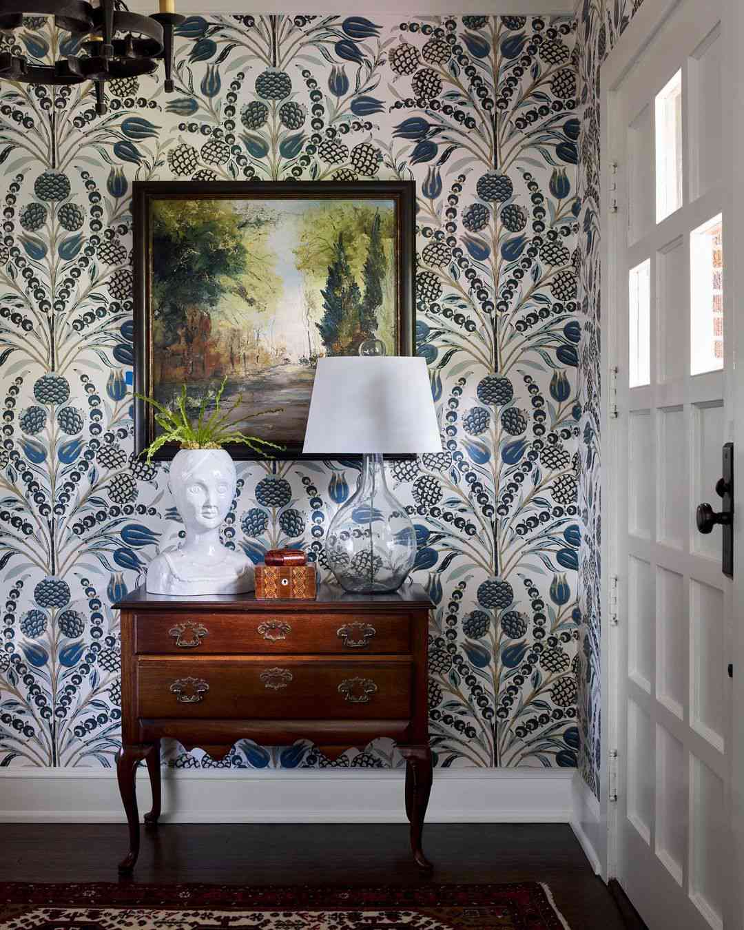 floral pattern in entryway 