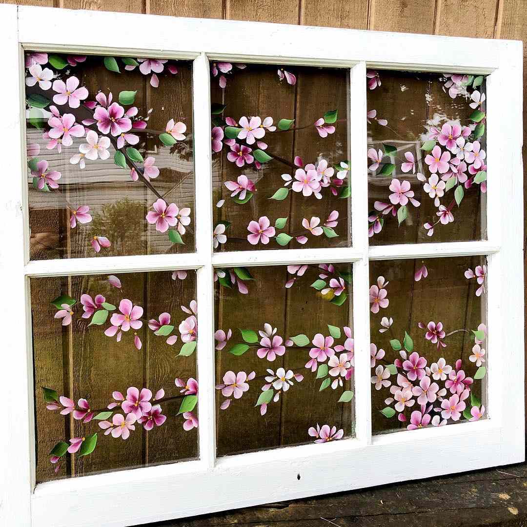 Un cadre de fenêtre peint